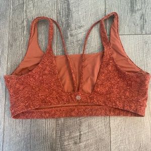 Unlined Athleta Exhale Sports Bra